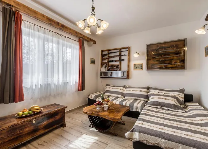 Vila Podrugovi Dvori With Pool