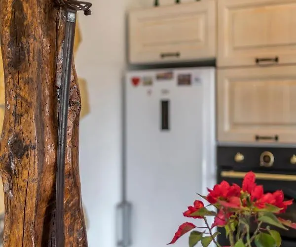 Vila Podrugovi Dvori With Pool Koprivno